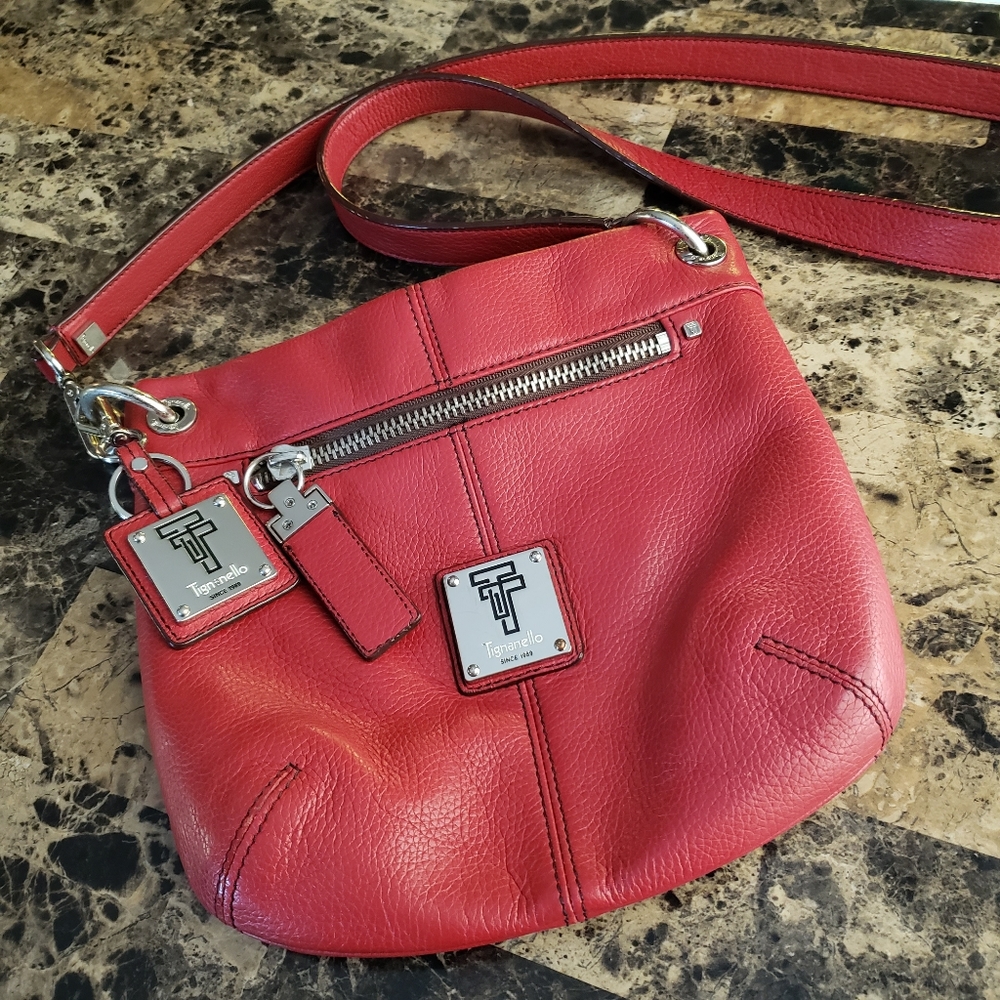 Tignanello red leather crossbody purse LOOK 🔥🔥